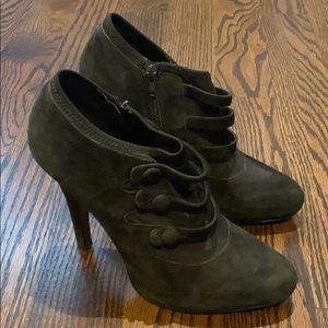 Jessica Simpson black heeled booties